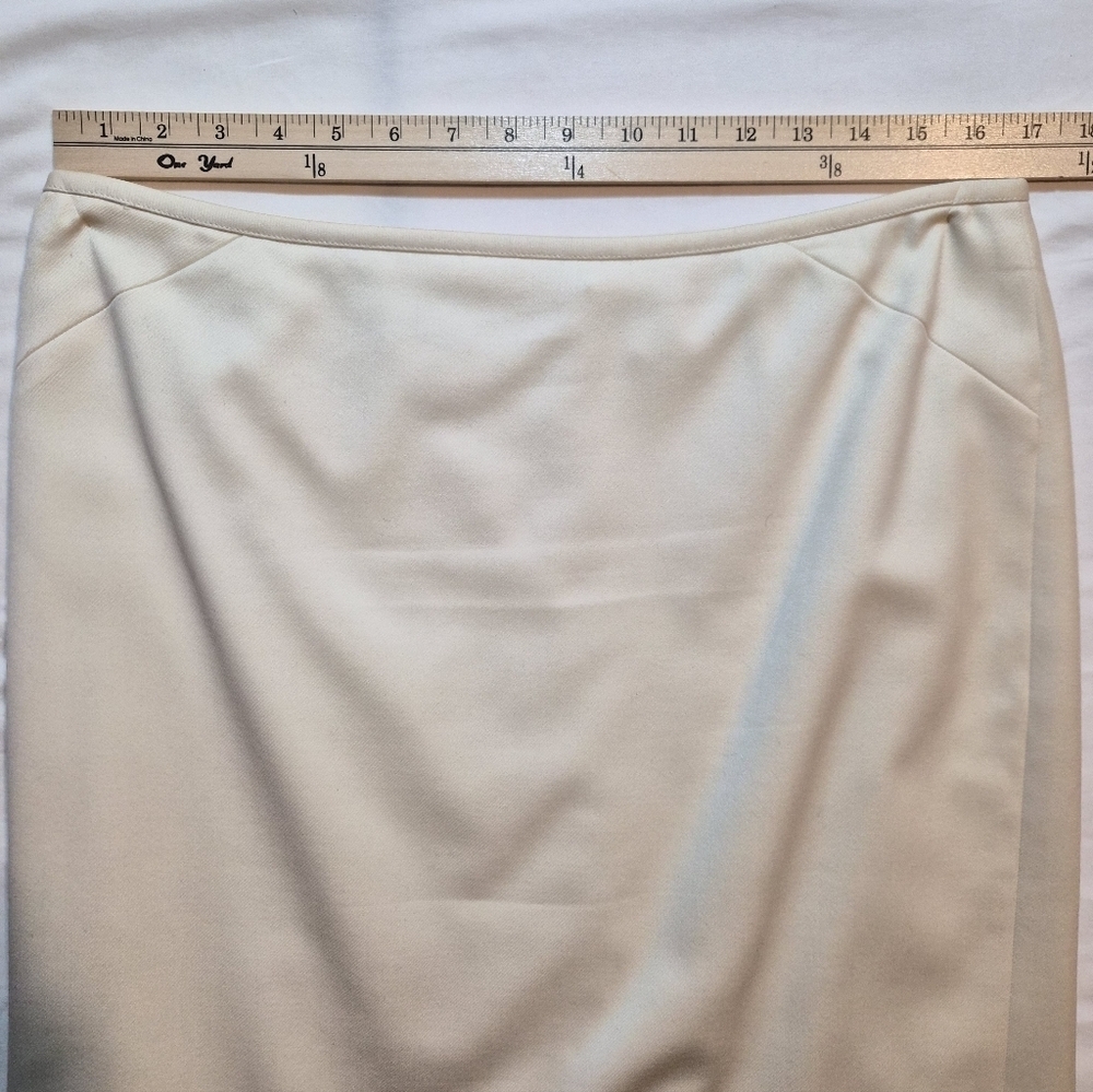 Talbots Ivory Seasonless Wool Blend Pencil Skirt Career Size 14P - Picture 4 of 7